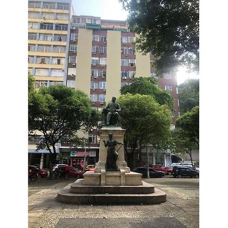 Copacabana Rua Tranquila E Arborizada Perto De Tudo Posto 2 Rio de Janeiro Exteriér fotografie