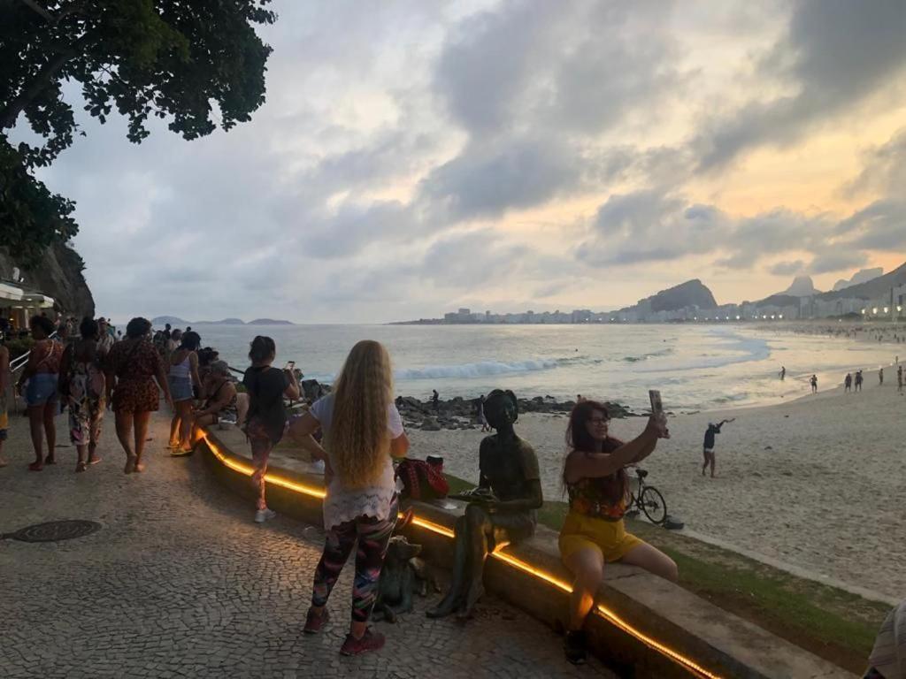 Copacabana Rua Tranquila E Arborizada Perto De Tudo Posto 2 Rio de Janeiro Exteriér fotografie